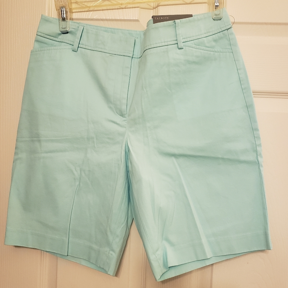 Talbots Perfect shorts 12p 9.5 inch